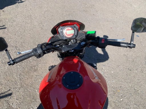 KAWASAKI Z750