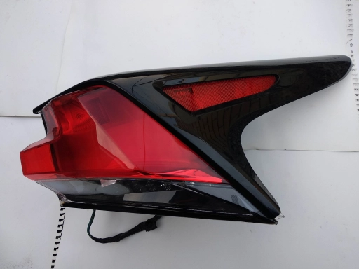 Фонарь задний правый в крыло LEXUS NX Z10
