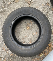 Комплект Зимних шин почти новые 185/65 R14 Nokian